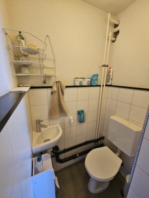 Bellevuestrasse 14, Laden WC